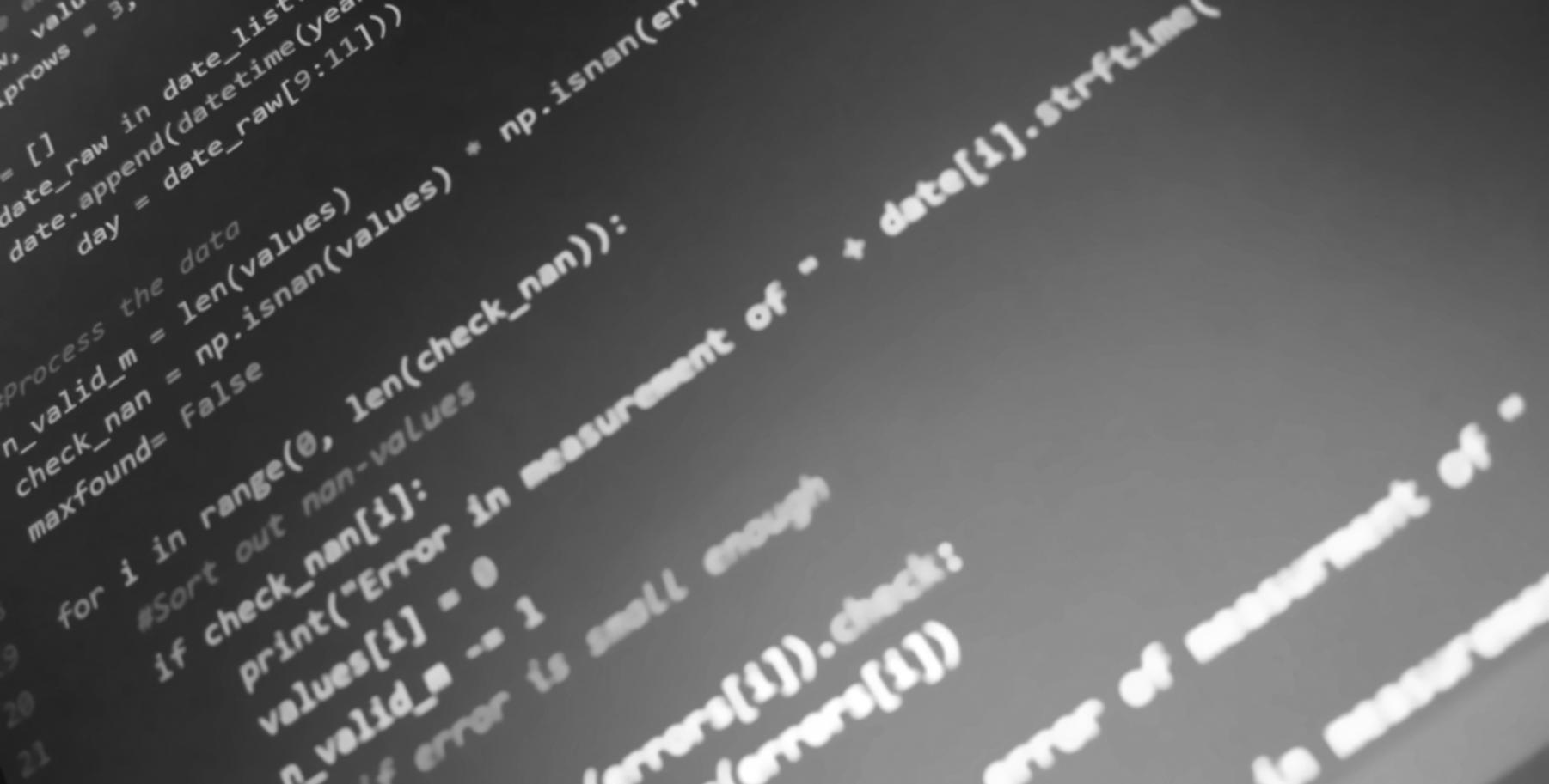 Equipo dylqemi trabajando en programas de desarrollo de software